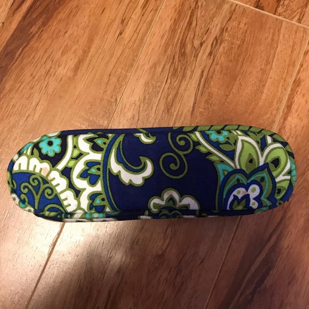 Vera Bradley glasses case